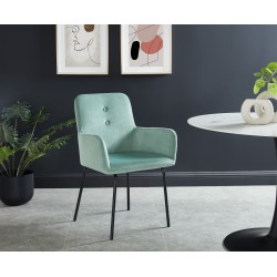 Chaise en velours PIA coloris vert amande