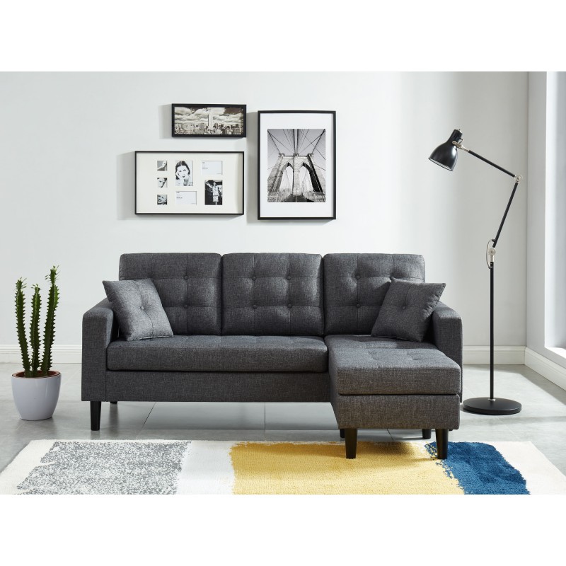 Canapé d'angle MIRISA en tissu gris et pieds en bois 4 places et 2 coussins inclus