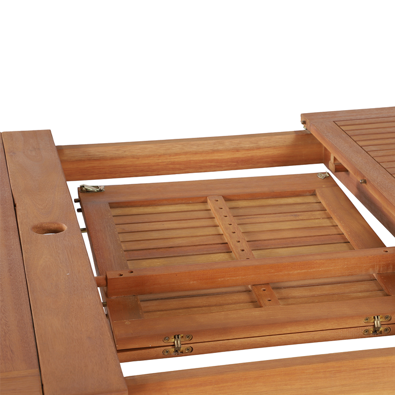 Ensemble repas de jardin CARINI 8 personnes en bois d'eucalyptus FSC