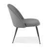 Vue de profil du fauteuil lounge MERMAID en velours gris clair