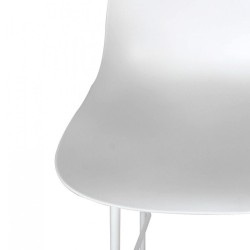 Assise en polypropylène blanc du lot de 4 tabourets de bar GRANO, design ergonomique