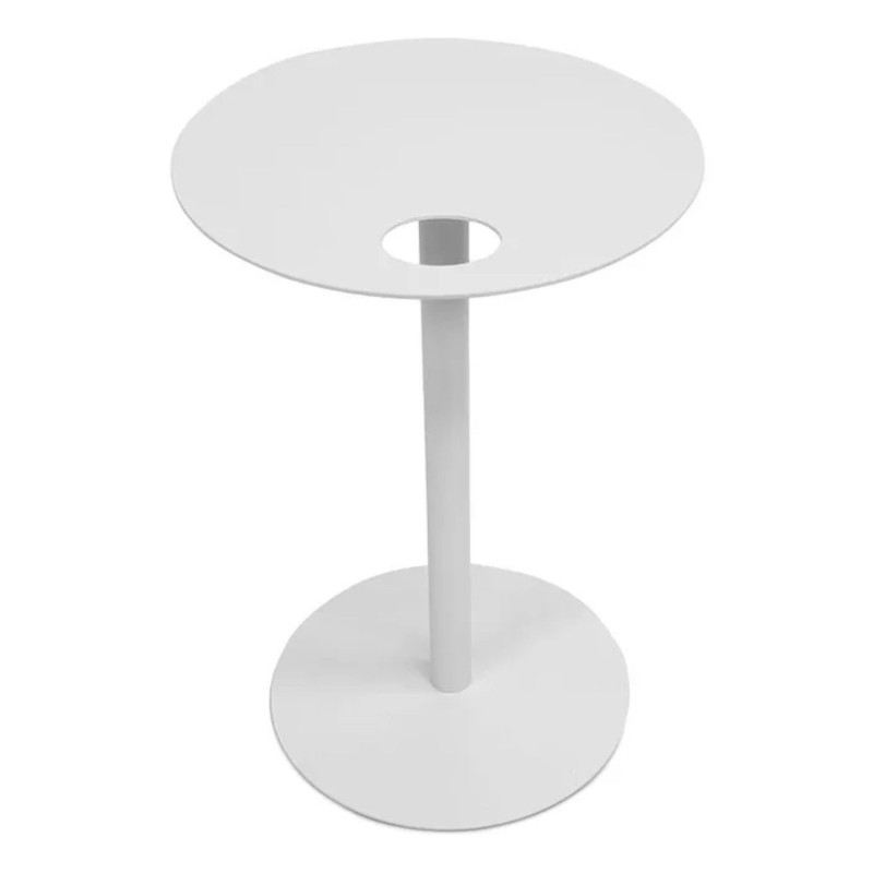 Vue de face de la table d’appoint ovale MASA en métal blanc avec plateau perforé