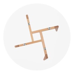 Détail du châssis et des pieds en bois naturel table ronde ANGELA