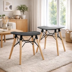 Tabouret bas ALADIN noir assise polypropylène et pieds bois naturel